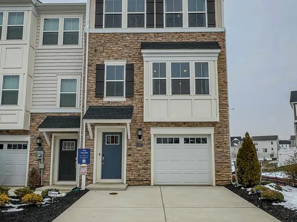 10522 Cobbler Pl, White Plains, MD 20695