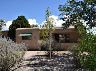 426 Truman St NE, Albuquerque, NM 87108