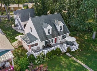 916 Bryant Ave, Colonial Beach, VA 22443