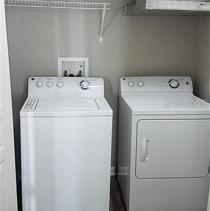 4th image of 2728 Dade Ave #1114