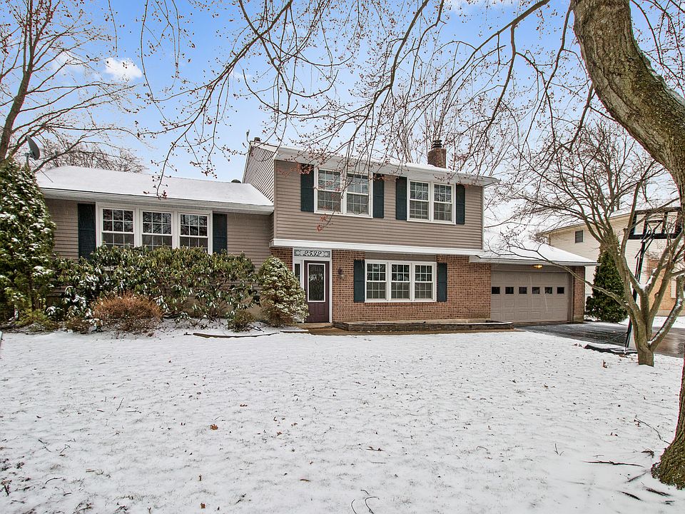 1st image of 2532 Justin Ln