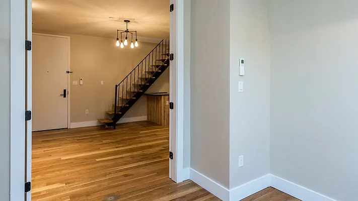 Rented by Nooklyn NYC LLC | media 53