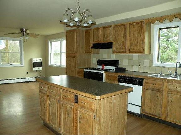 kitchen toward dining