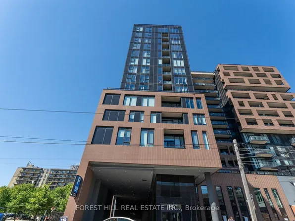 270 Dufferin St #418, Toronto, ON M6C 1A7