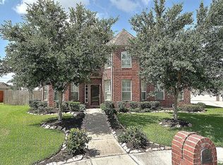 810 Robin Ridge Cir, Friendswood, TX 77546