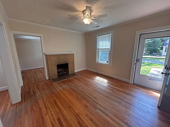 5th image of 1220 Pickens St