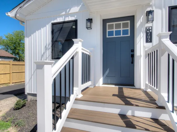205 W Atlantic Ave, Villas, NJ 08251