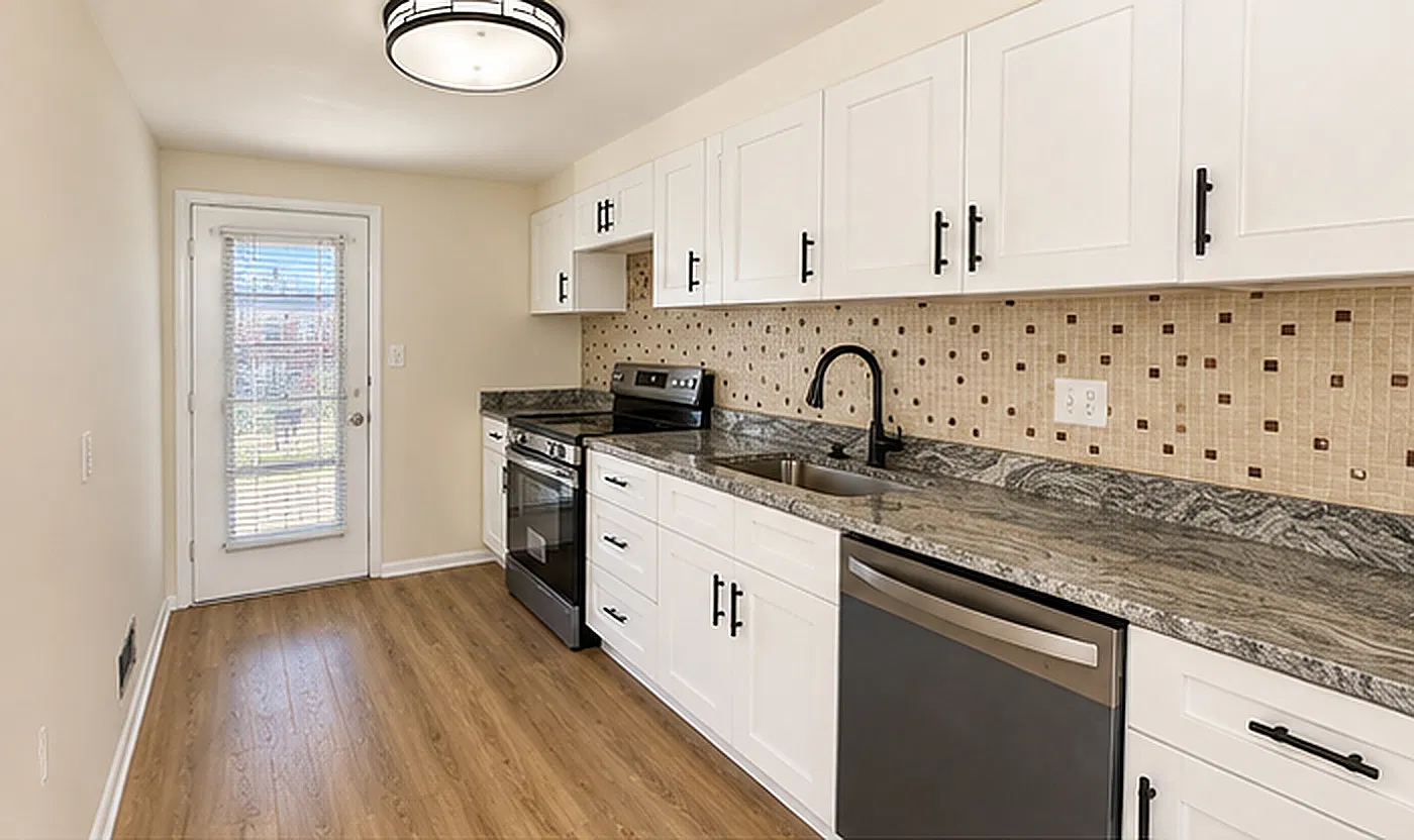 4 bed, 2.5 bath, 1513 sqft, $2,350 — Photo 2
