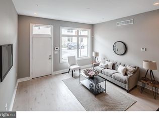 740 S Columbus Blvd UNIT 30, Philadelphia, PA 19147