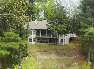 14982 Riverside Pl, Grand Haven, MI 49417