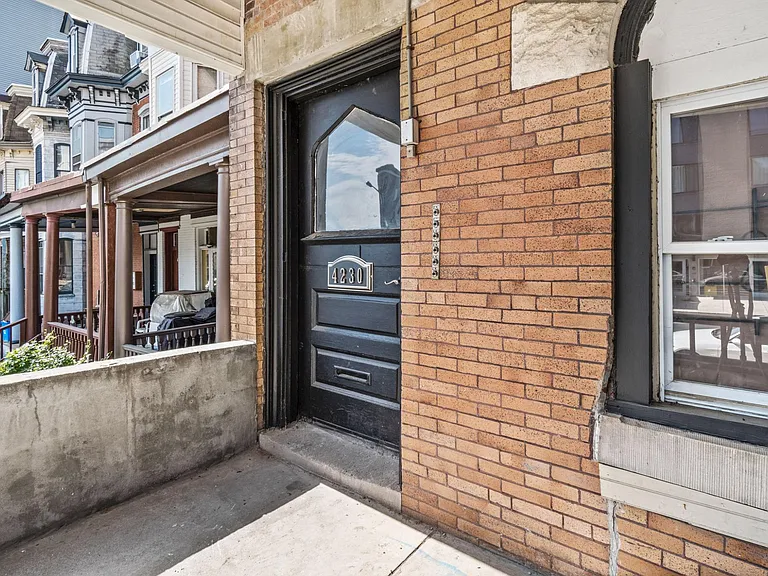 4230 Chestnut St — Photo 11