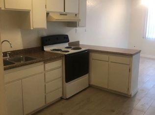 219 S Cypress St APT 4, Orange, CA 92866