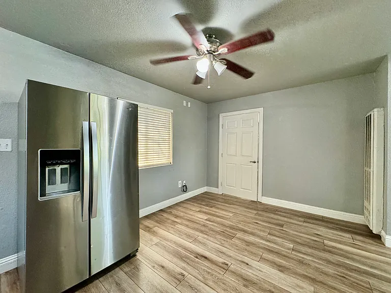 2740 Central Ave #A — Photo 6