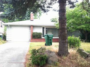 2034 NE 104th St, Seattle, WA 98125