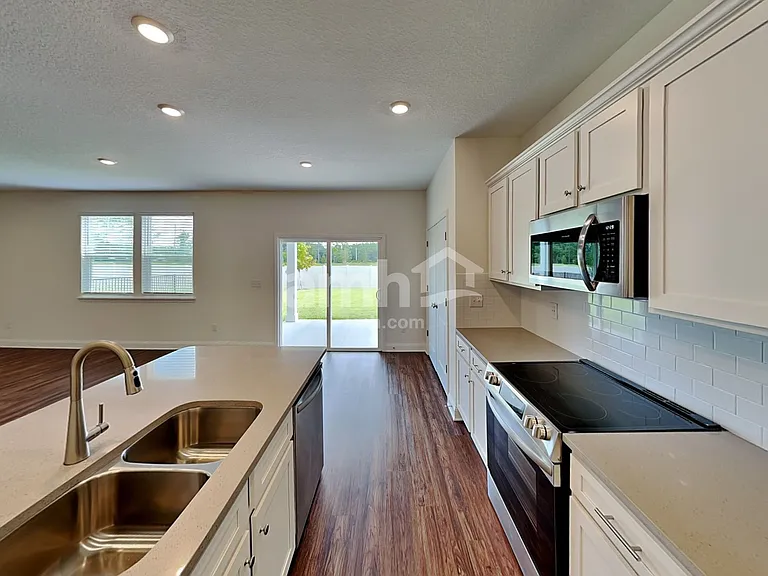 237 Onate Cir — Photo 3