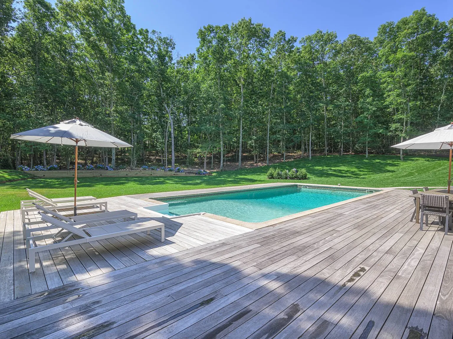 Southampton Contemporary 340' Off-Road — Photo 3