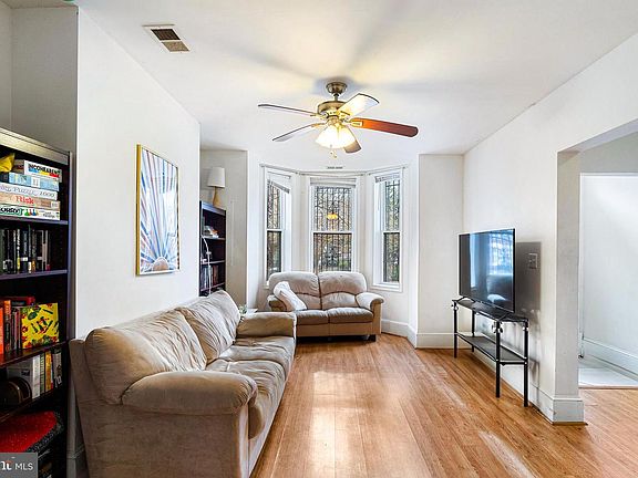 2nd image of 314 K St NE