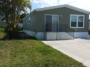 1745 SW 127th Pl, Miami, FL 33175