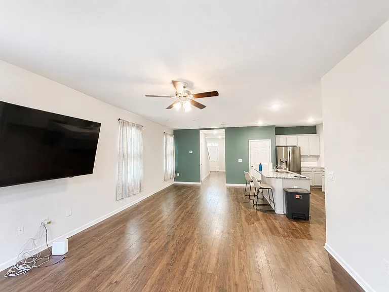 1415 Deer Hollow Run — Photo 19