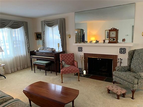4th image of 511 Parsons Dr