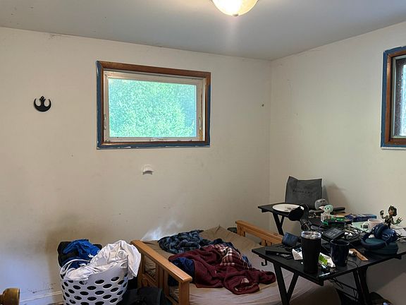 5th image of 293 Bean Road