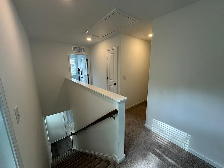 131 Alta Crest Ln — Photo 19