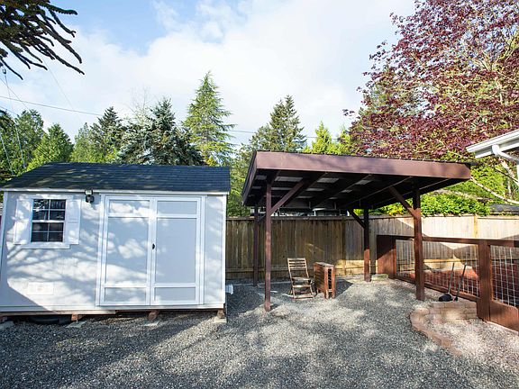 2nd image of 8709 Harbor Dr