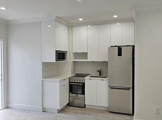 Santander Apartments, Miami, FL 33134