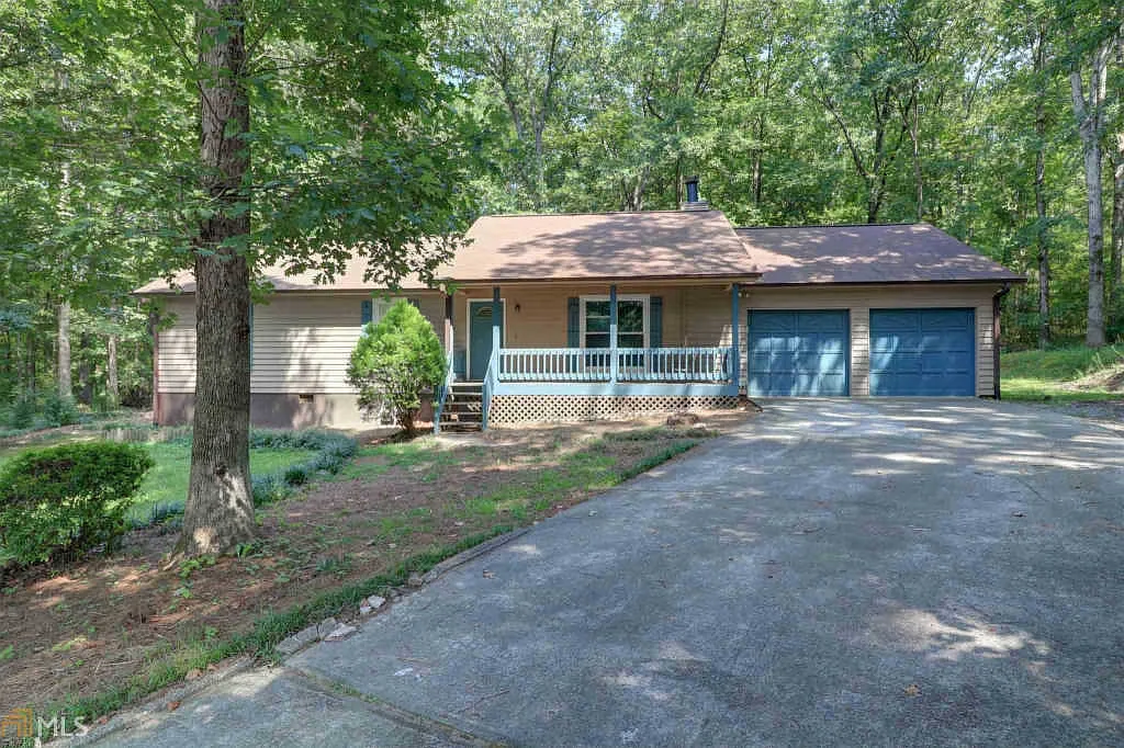 30 Stokes Crossing Ct photo 1