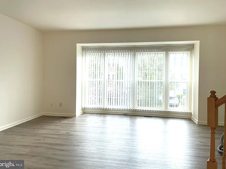 2540 Banshire Dr — Photo 15