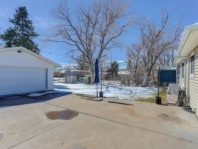 5456 E Atlantic Pl — Photo 31