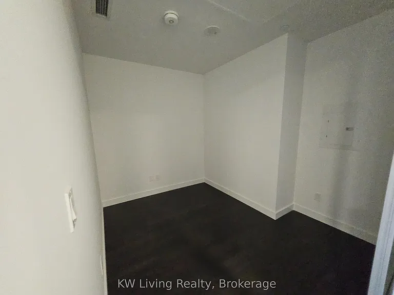 68 Esther Shiner Blvd #556 — Photo 19