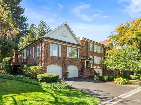 843 Seminary Cir, Glen Ellyn, IL 60137
