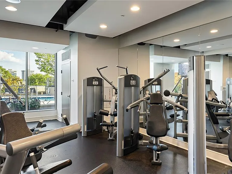 2795 Peachtree Rd NE #1701 — Photo 36