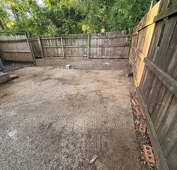 1778 Brown Ave — Photo 13