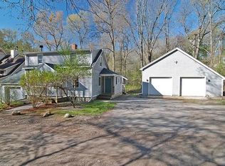 33 Arborwood Rd, Stoughton, MA 02072