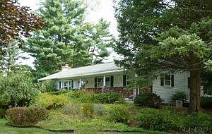 1st image of 55 Appletree Ln