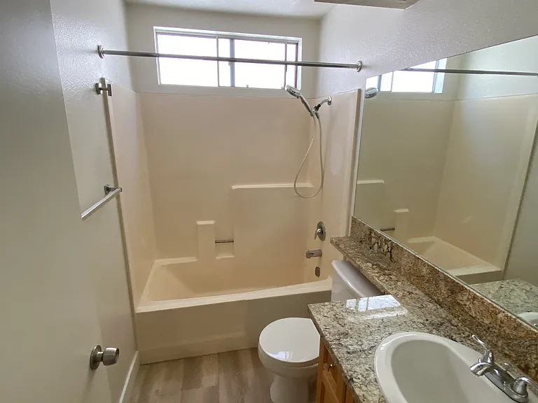 10828 Palms Blvd #2 — Photo 7