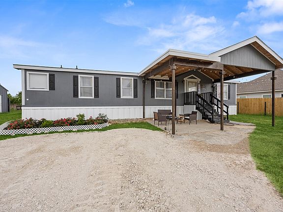 3rd image of 1747 Road 5708