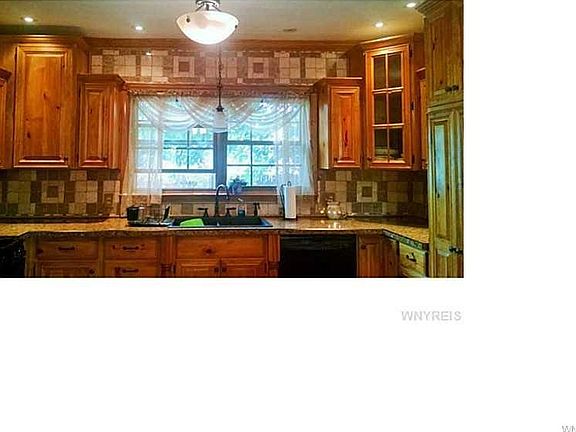 2nd image of 1258 McKinley Pkwy