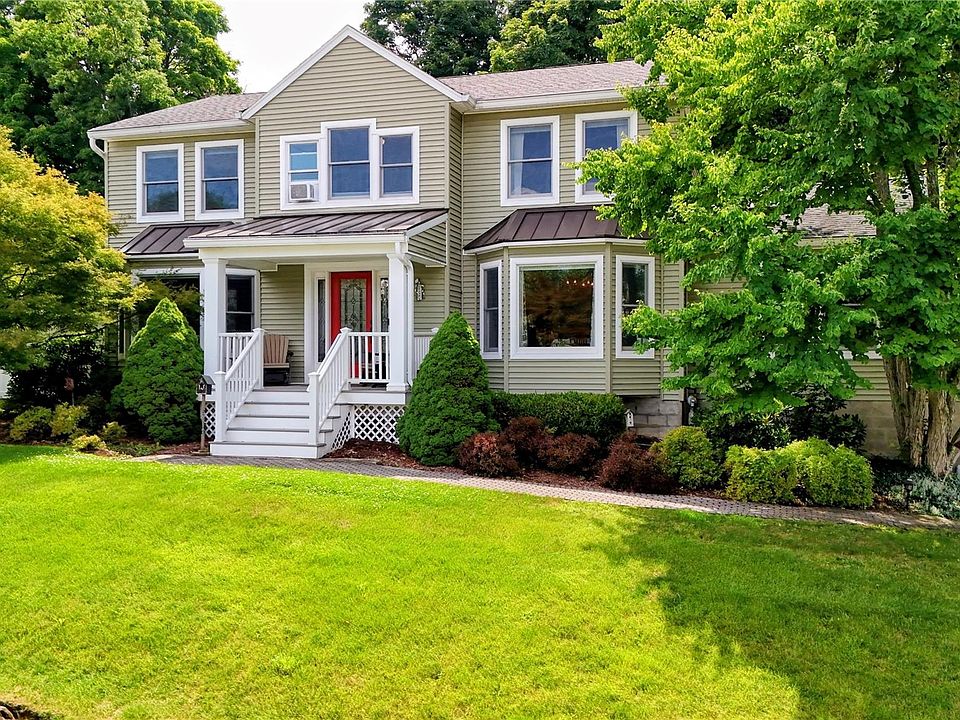 1st image of 38 Kenilworth Lane