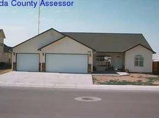 2022 W Red Feather Way, Meridian, ID 83646