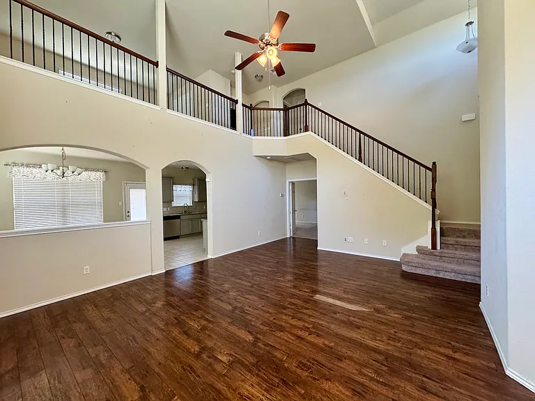 5300 Crossville Dr — Photo 2