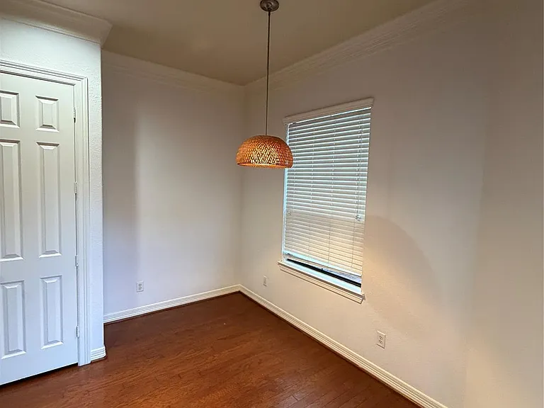 11602 Royal Oaks Xing — Photo 13