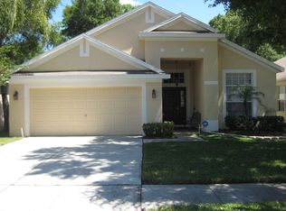 9111 Cliff Lake Ln, Tampa, FL 33614