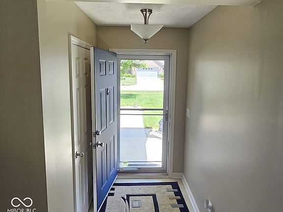 4th image of 6192 N Woodhaven Dr