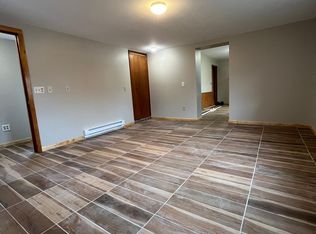 77 Riverview Ave #2, New London, CT 06320