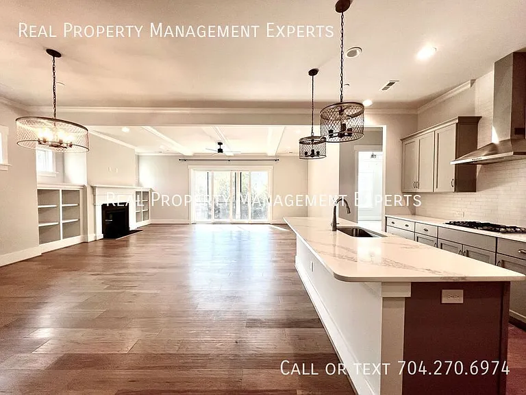 8878 Cotton Grove Ct — Photo 4