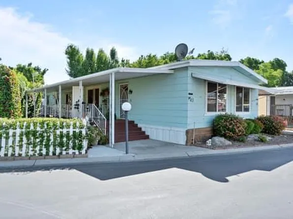 2706 W Ashlan Ave Space 43, Fresno, CA 93705