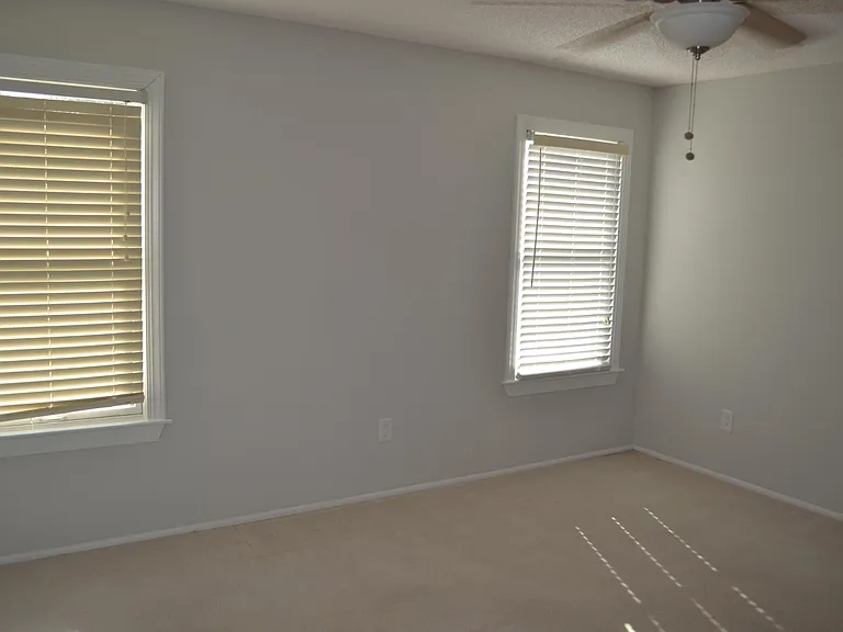 489 Amethyst Way — Photo 23